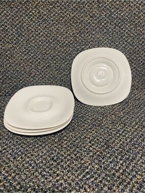 Block Transition White  4 Square Saucers. Langenthal.